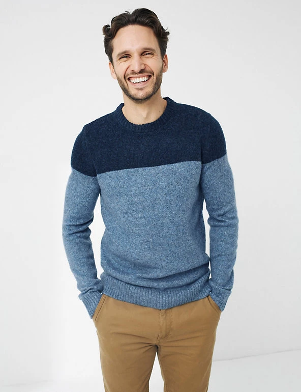 FatFace Men's Jumpers Colour Block Crew Neck Jumper With Wool 7 FatFace Men's Jumpers Colour Block Crew Neck Jumper With Wool - Image 5